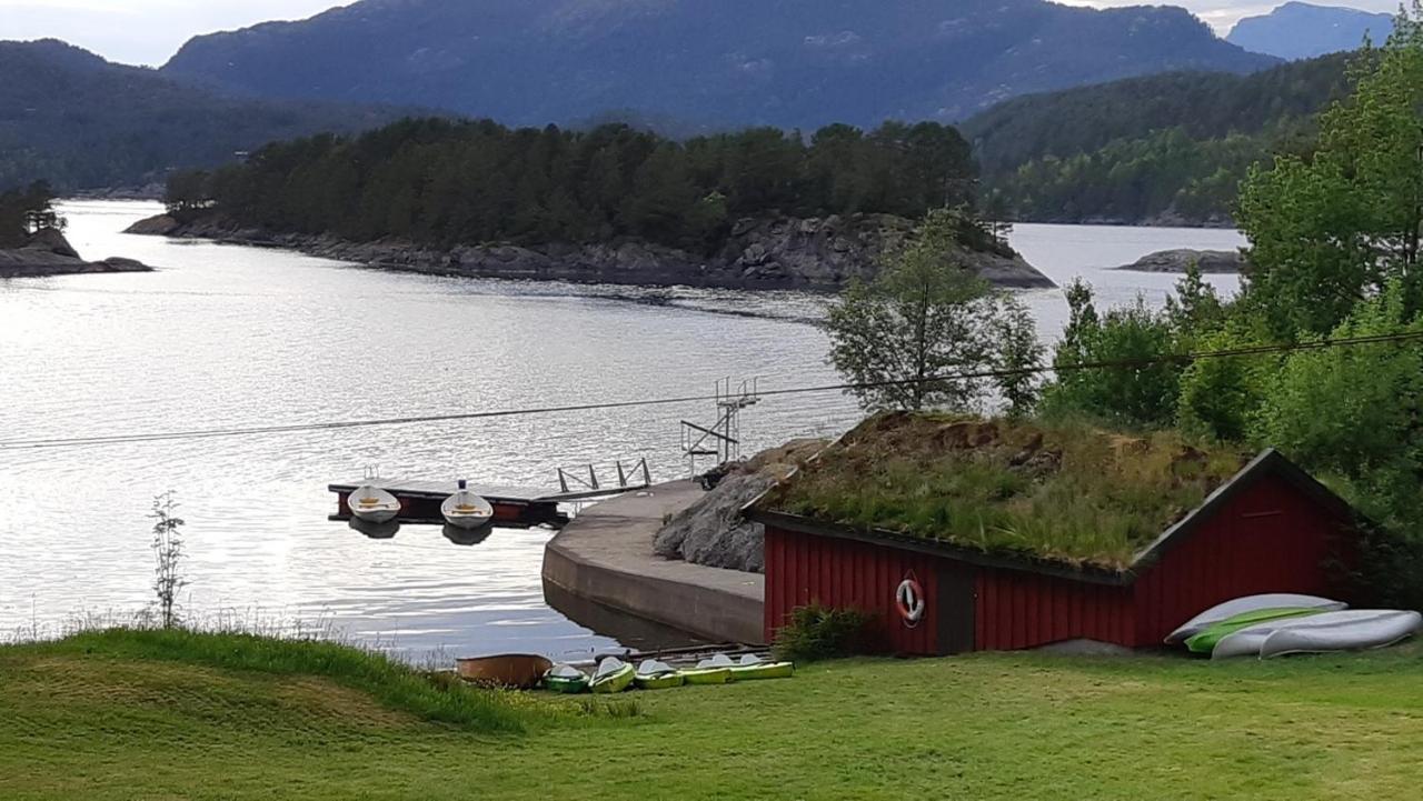 Teigen Leirstad, Feriehus Og Hytter Eikefjord Екстериор снимка